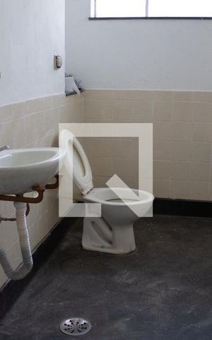 Apartamento à venda com 90m², 2 quartos e sem vaga Apartamento à venda com 90m², 2 quartos e sem vagaBanheiro