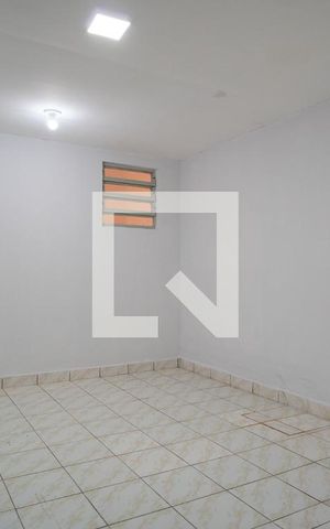 Casa para alugar com 280m², 6 quartos e 2 vagasQuarto