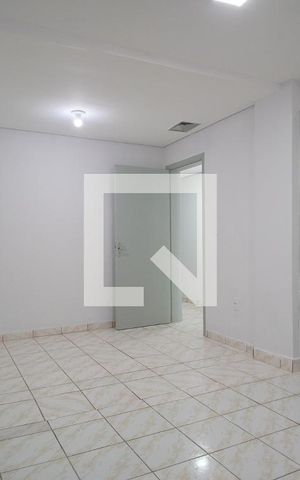 Casa para alugar com 280m², 6 quartos e 2 vagasQuarto