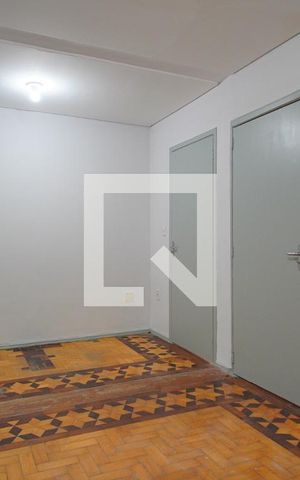 Casa para alugar com 280m², 6 quartos e 2 vagasQuarto