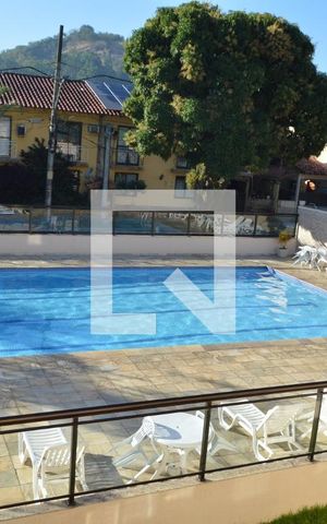 Casa de condomínio à venda com 120m², 4 quartos e 4 vagasÁrea comum - Piscina