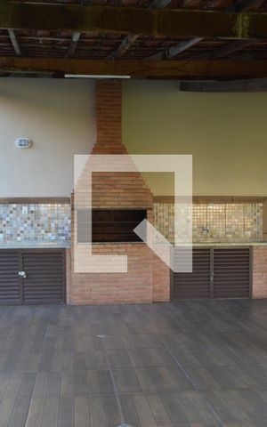 Casa de condomínio à venda com 120m², 4 quartos e 4 vagasÁrea comum - Churrasqueira
