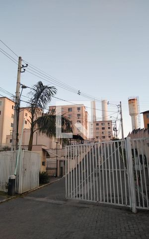 Apartamento para alugar com 40m², 2 quartos e sem vaga Apartamento para alugar com 40m², 2 quartos e sem vagaFachada e portaria