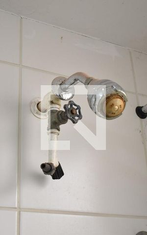 Apartamento para alugar com 40m², 2 quartos e sem vagaChuveiro
