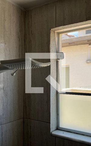 Casa de condomínio para alugar com 108m², 3 quartos e 2 vagas Casa de condomínio para alugar com 108m², 3 quartos e 2 vagasChuveiro