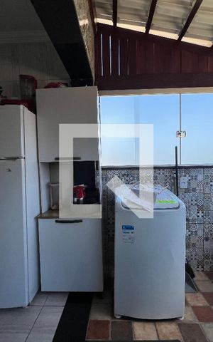 Casa de condomínio para alugar com 108m², 3 quartos e 2 vagas Casa de condomínio para alugar com 108m², 3 quartos e 2 vagasCozinha e Área de Serviço