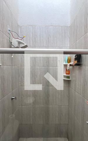 Casa de condomínio para alugar com 108m², 3 quartos e 2 vagas Casa de condomínio para alugar com 108m², 3 quartos e 2 vagasBanheiro