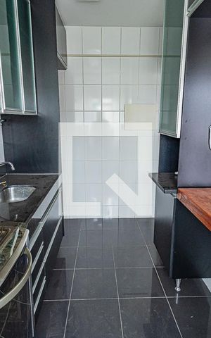 Apartamento à venda com 80m², 2 quartos e 2 vagasCozinha