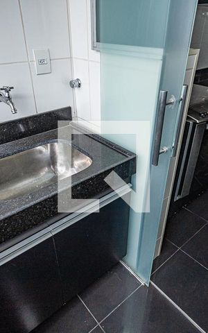 Apartamento à venda com 80m², 2 quartos e 2 vagasArea de serviço