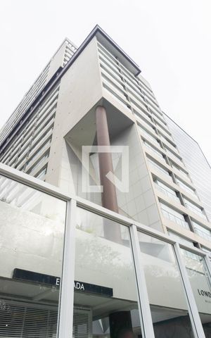 Studio para alugar com 35m², 1 quarto e 1 vaga Studio para alugar com 35m², 1 quarto e 1 vagaFachada
