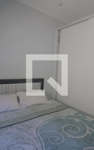 Casa à venda com 100m², 3 quartos e 4 vagasSuíte 2