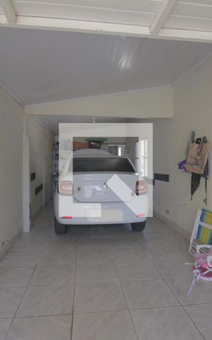 Casa à venda com 100m², 3 quartos e 4 vagasGaragem