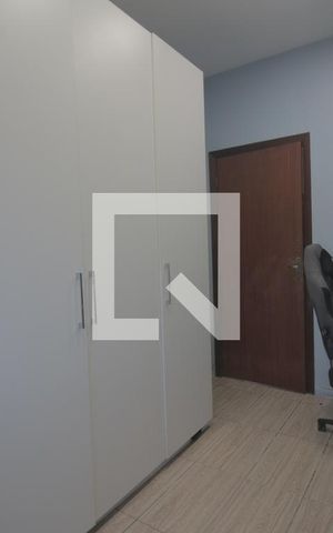 Casa à venda com 100m², 3 quartos e 4 vagasQuarto