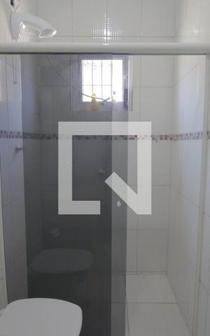 Casa à venda com 100m², 3 quartos e 4 vagasBanheiro da Suíte 2