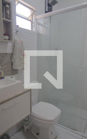 Casa à venda com 100m², 3 quartos e 4 vagasBanheiro