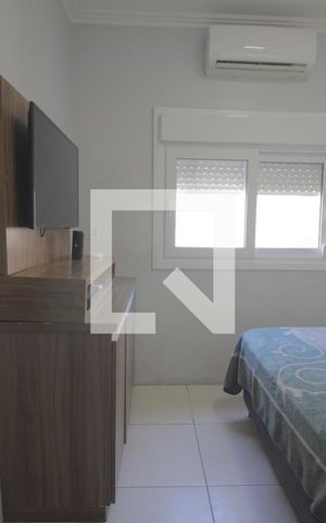 Casa à venda com 100m², 3 quartos e 4 vagasSuíte 2