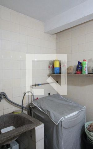 Casa à venda com 280m², 4 quartos e 5 vagasArea de Serviço