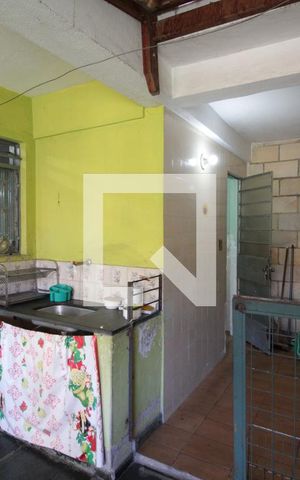 Casa à venda com 280m², 4 quartos e 5 vagasArea de Serviço