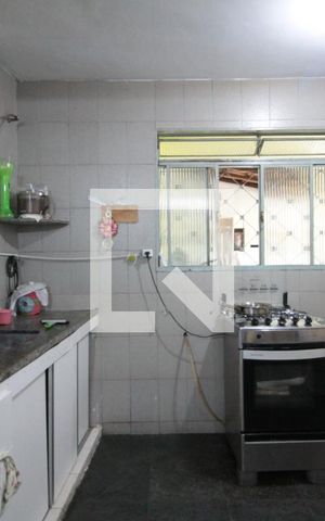 Casa à venda com 280m², 4 quartos e 5 vagasCozinha