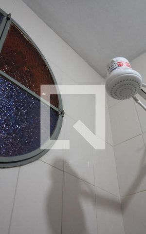 Casa à venda com 280m², 4 quartos e 5 vagasBanheiro da Suite