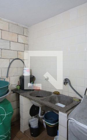 Casa à venda com 280m², 4 quartos e 5 vagasArea de Serviço