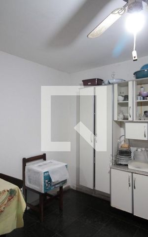 Casa à venda com 280m², 4 quartos e 5 vagasCozinha