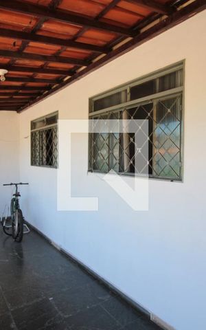 Casa à venda com 280m², 4 quartos e 5 vagasVaranda