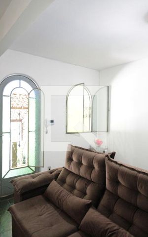 Casa à venda com 280m², 4 quartos e 5 vagasSala