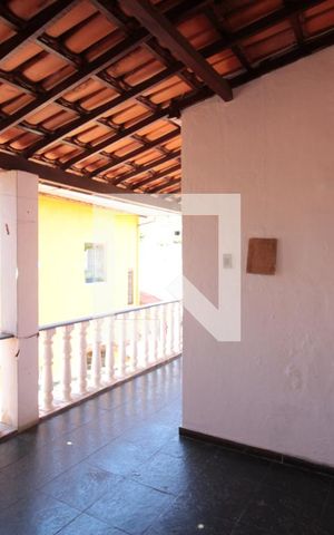 Casa à venda com 280m², 4 quartos e 5 vagasVaranda
