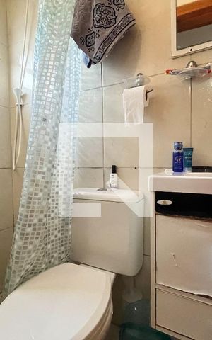Casa à venda com 220m², 3 quartos e 2 vagas Casa à venda com 220m², 3 quartos e 2 vagasBanheiro da Suíte