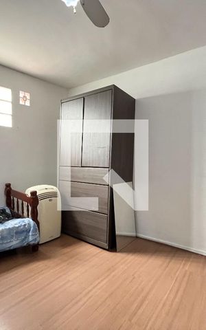 Casa à venda com 220m², 3 quartos e 2 vagas Casa à venda com 220m², 3 quartos e 2 vagasQuarto 2
