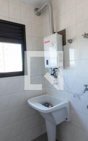 Apartamento para alugar com 74m², 2 quartos e 1 vagaLavanderia