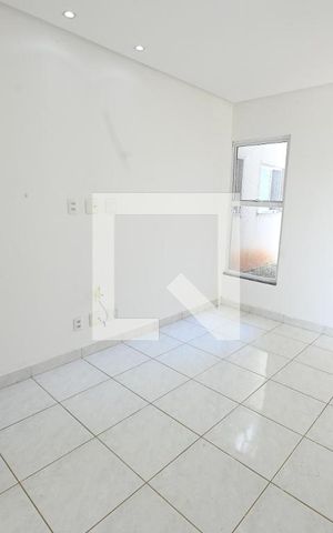Apartamento para alugar com 67m², 2 quartos e 1 vaga Apartamento para alugar com 67m², 2 quartos e 1 vagaSala