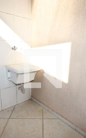 Casa à venda com 110m², 3 quartos e 2 vagasÁrea de Serviço