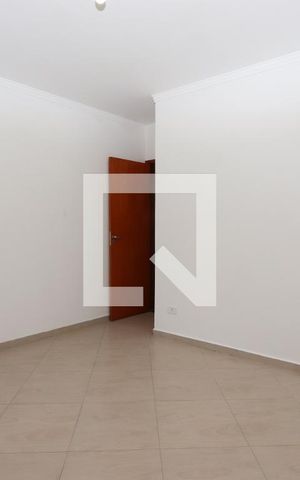 Casa à venda com 110m², 3 quartos e 2 vagasSuíte