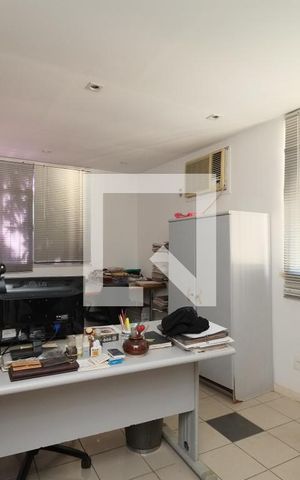 Casa para alugar com 400m², 10 quartos e 8 vagas Casa para alugar com 400m², 10 quartos e 8 vagasQuarto