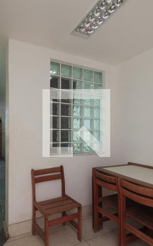 Casa para alugar com 400m², 10 quartos e 8 vagas Casa para alugar com 400m², 10 quartos e 8 vagasQuarto