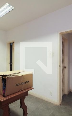Casa para alugar com 400m², 10 quartos e 8 vagas Casa para alugar com 400m², 10 quartos e 8 vagasQuarto 1