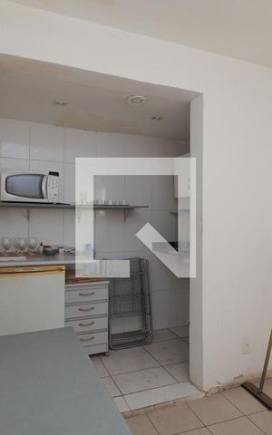 Casa para alugar com 400m², 10 quartos e 8 vagas Casa para alugar com 400m², 10 quartos e 8 vagasCozinha