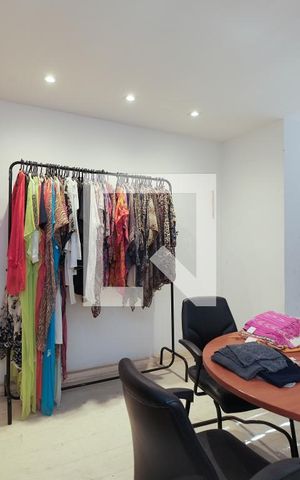 Casa para alugar com 400m², 10 quartos e 8 vagas Casa para alugar com 400m², 10 quartos e 8 vagasQuarto
