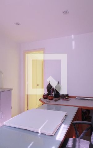 Casa para alugar com 400m², 10 quartos e 8 vagas Casa para alugar com 400m², 10 quartos e 8 vagasQuarto