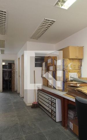 Casa para alugar com 400m², 10 quartos e 8 vagas Casa para alugar com 400m², 10 quartos e 8 vagasSala