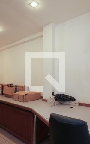 Casa para alugar com 400m², 10 quartos e 8 vagas Casa para alugar com 400m², 10 quartos e 8 vagasSala
