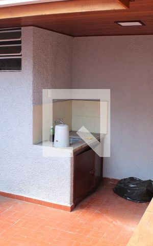 Casa à venda com 250m², 3 quartos e 1 vagaQuintal