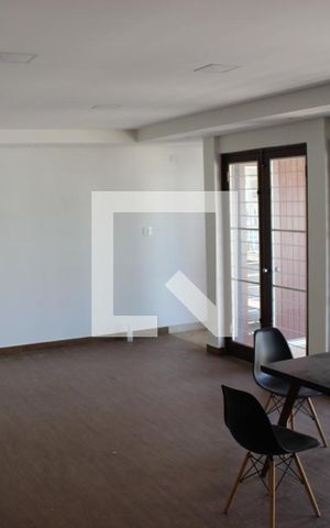 Casa à venda com 250m², 3 quartos e 1 vagaSala