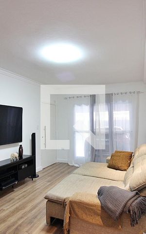 Casa à venda com 250m², 3 quartos e 2 vagasSala 