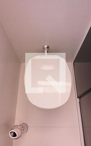 Casa à venda com 250m², 3 quartos e 2 vagasSuíte 2 Banheiro 