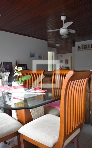 Casa à venda com 525m², 3 quartos e 7 vagasSala de jantar