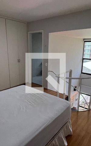 Studio para alugar com 60m², 1 quarto e 1 vaga Studio para alugar com 60m², 1 quarto e 1 vagaSuite