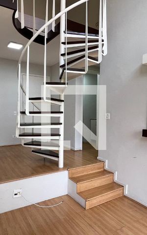 Studio para alugar com 60m², 1 quarto e 1 vaga Studio para alugar com 60m², 1 quarto e 1 vagaSala